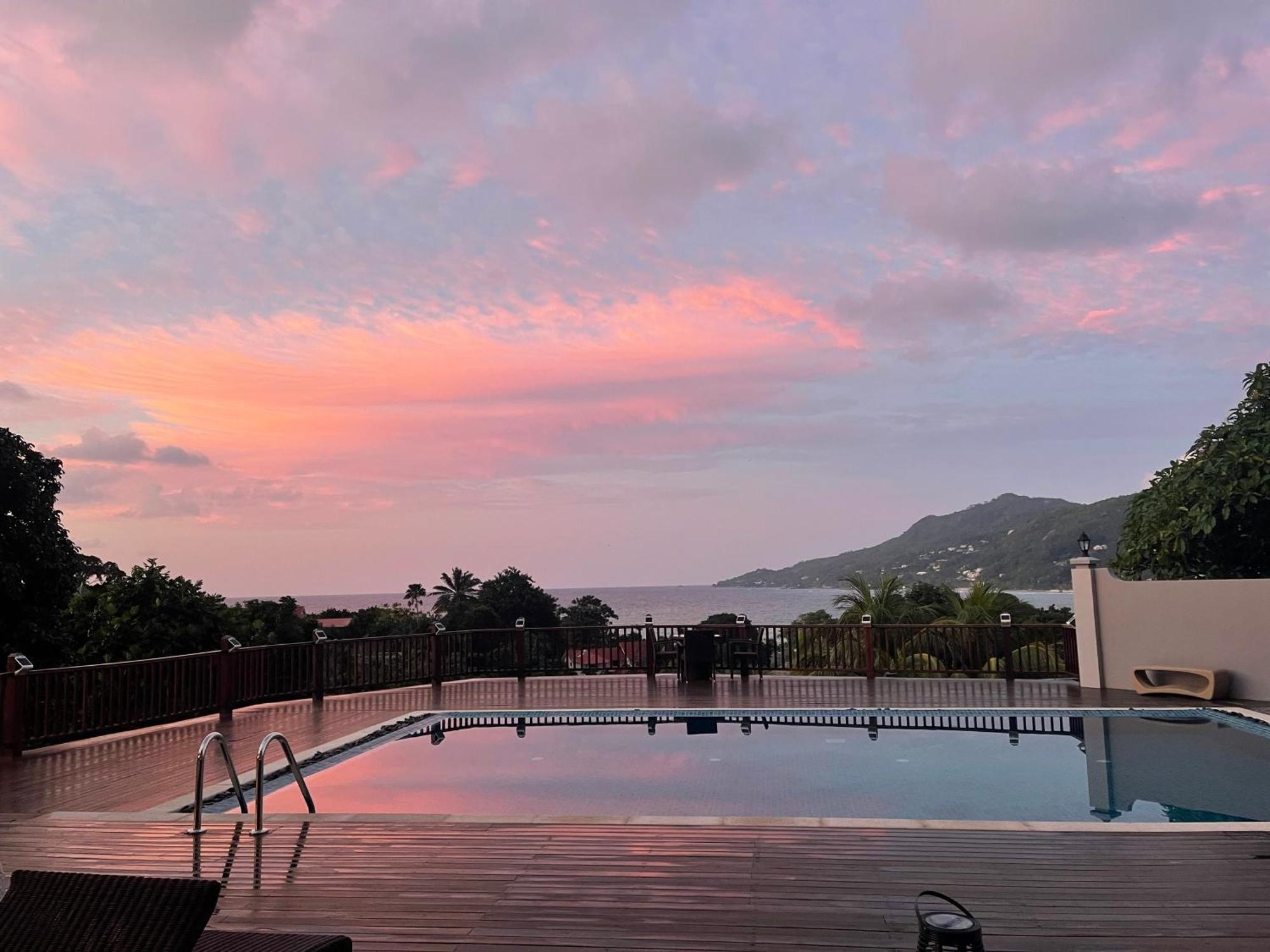 D'Offay Seaview Apartments Beau Vallon  Buitenkant foto