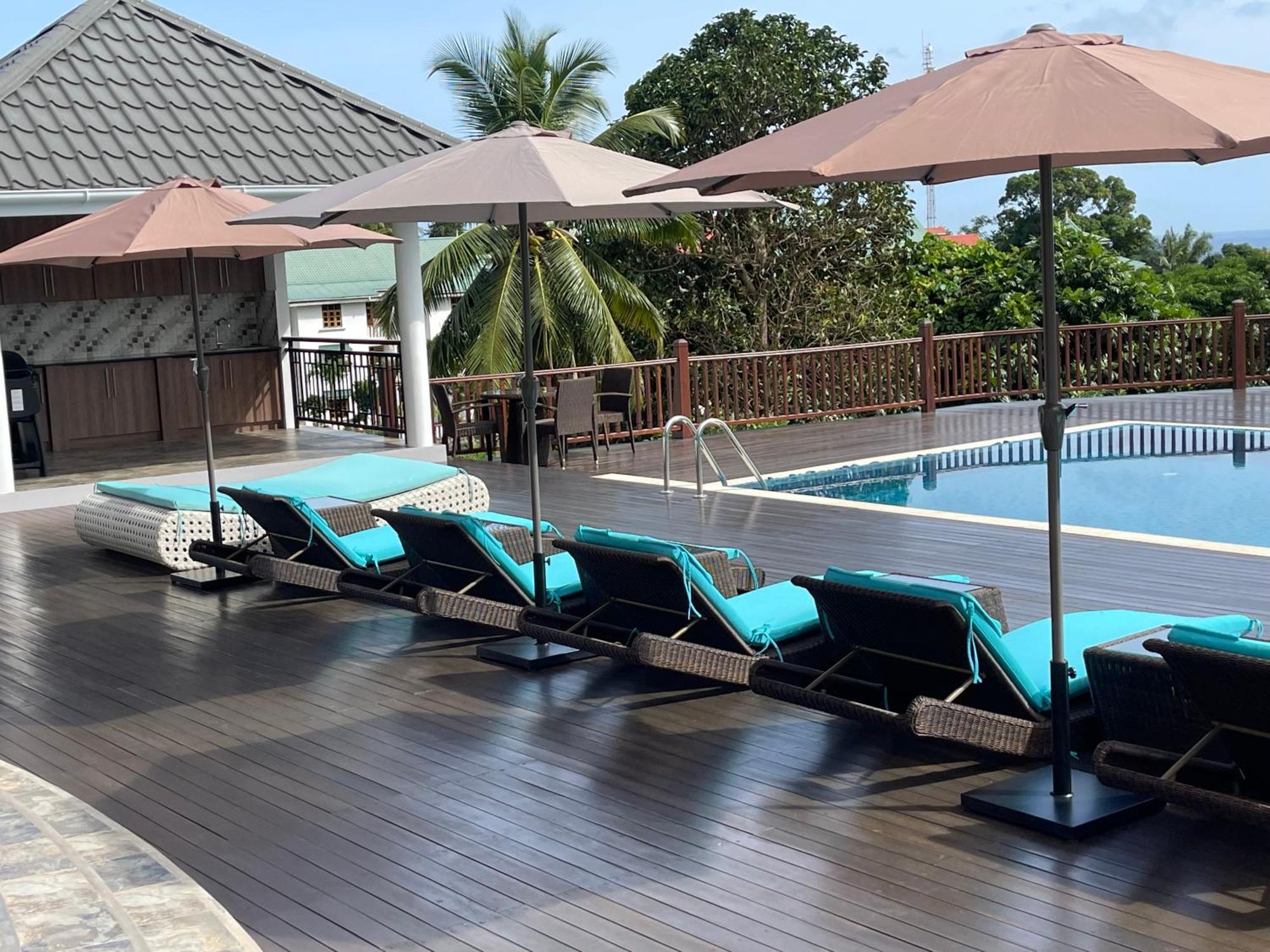 D'Offay Seaview Apartments Beau Vallon  Buitenkant foto
