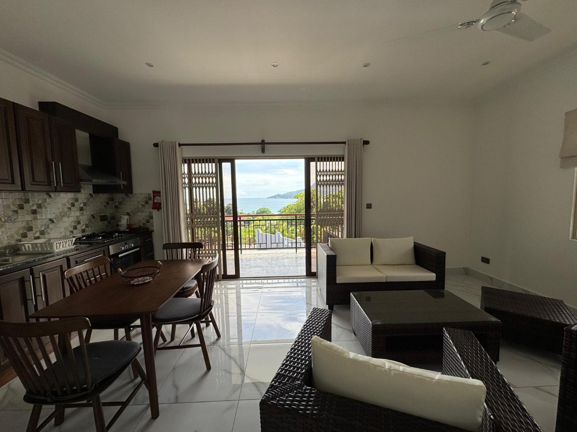 D'Offay Seaview Apartments Beau Vallon  Buitenkant foto