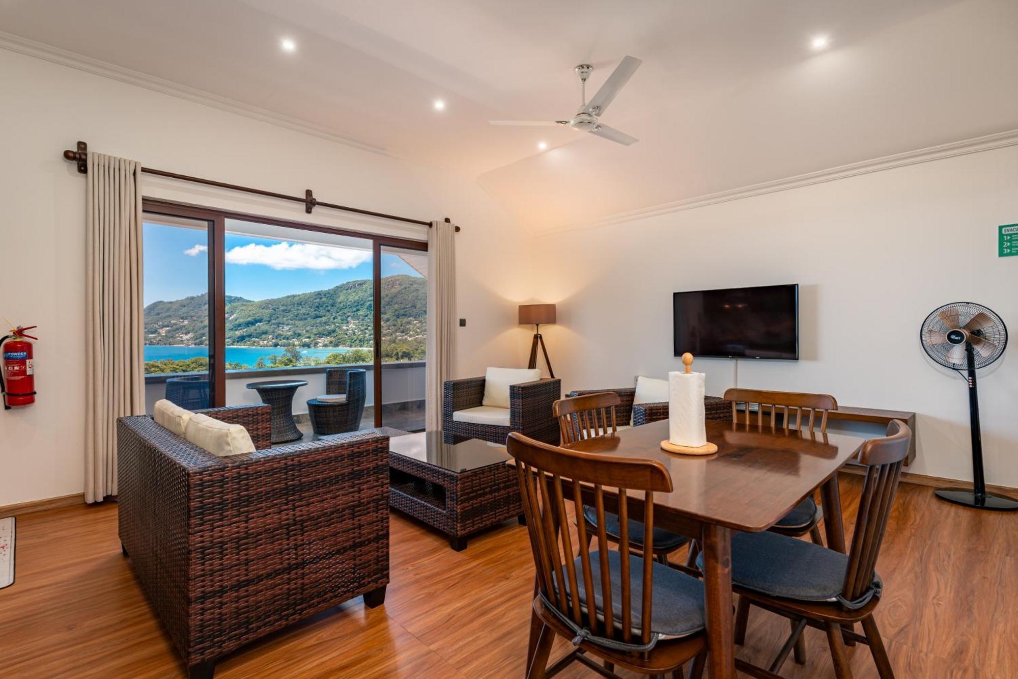 D'Offay Seaview Apartments Beau Vallon  Buitenkant foto