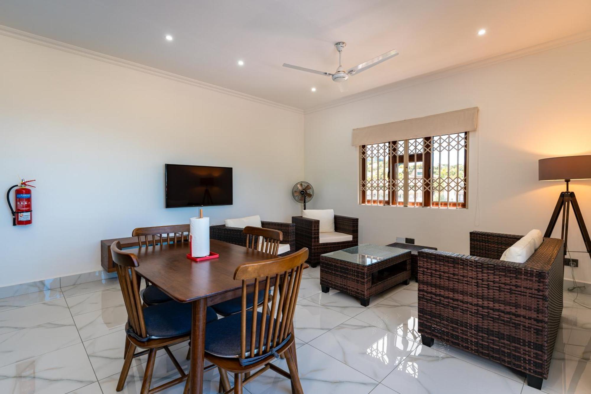 D'Offay Seaview Apartments Beau Vallon  Buitenkant foto