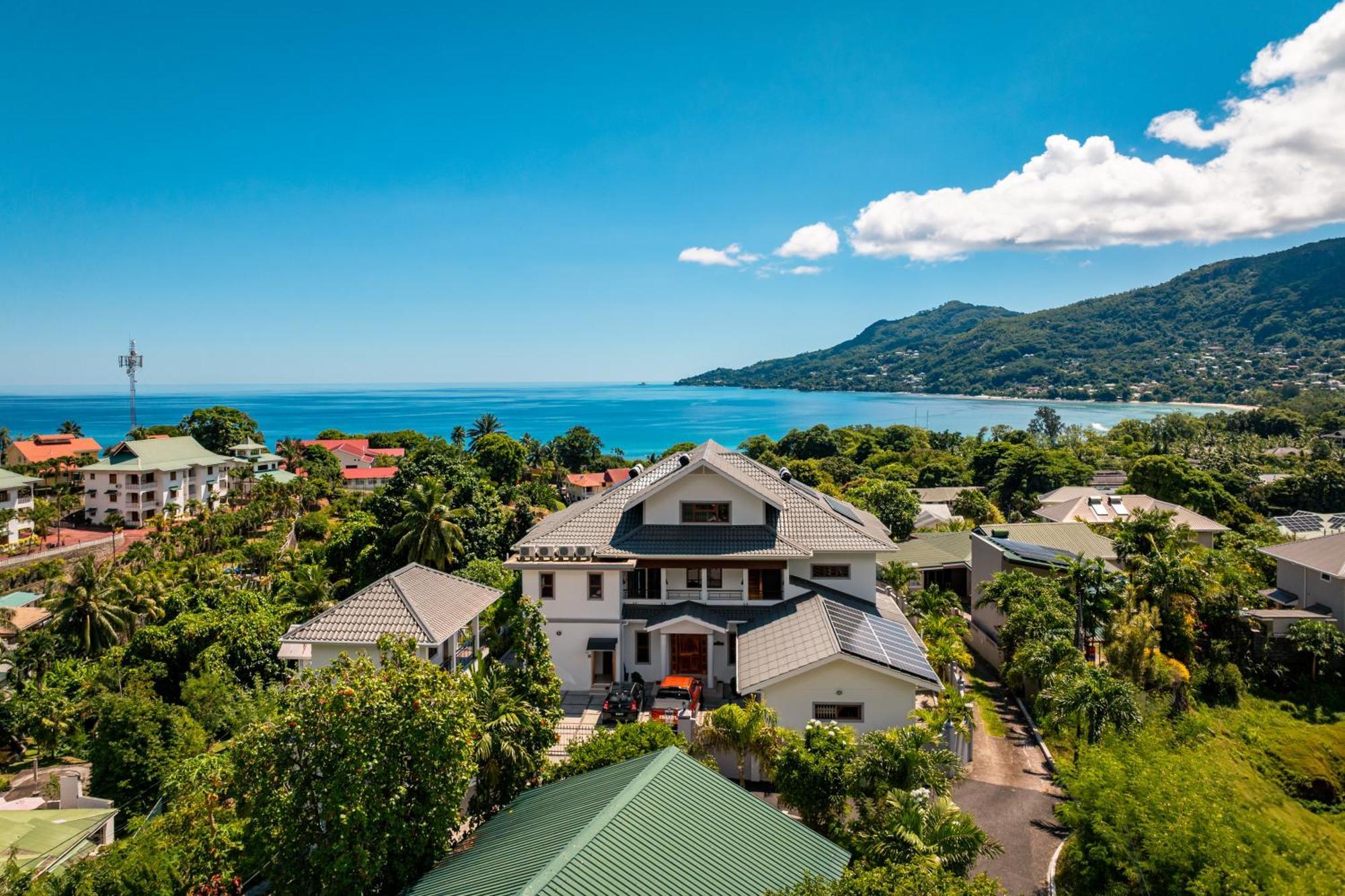D'Offay Seaview Apartments Beau Vallon  Buitenkant foto