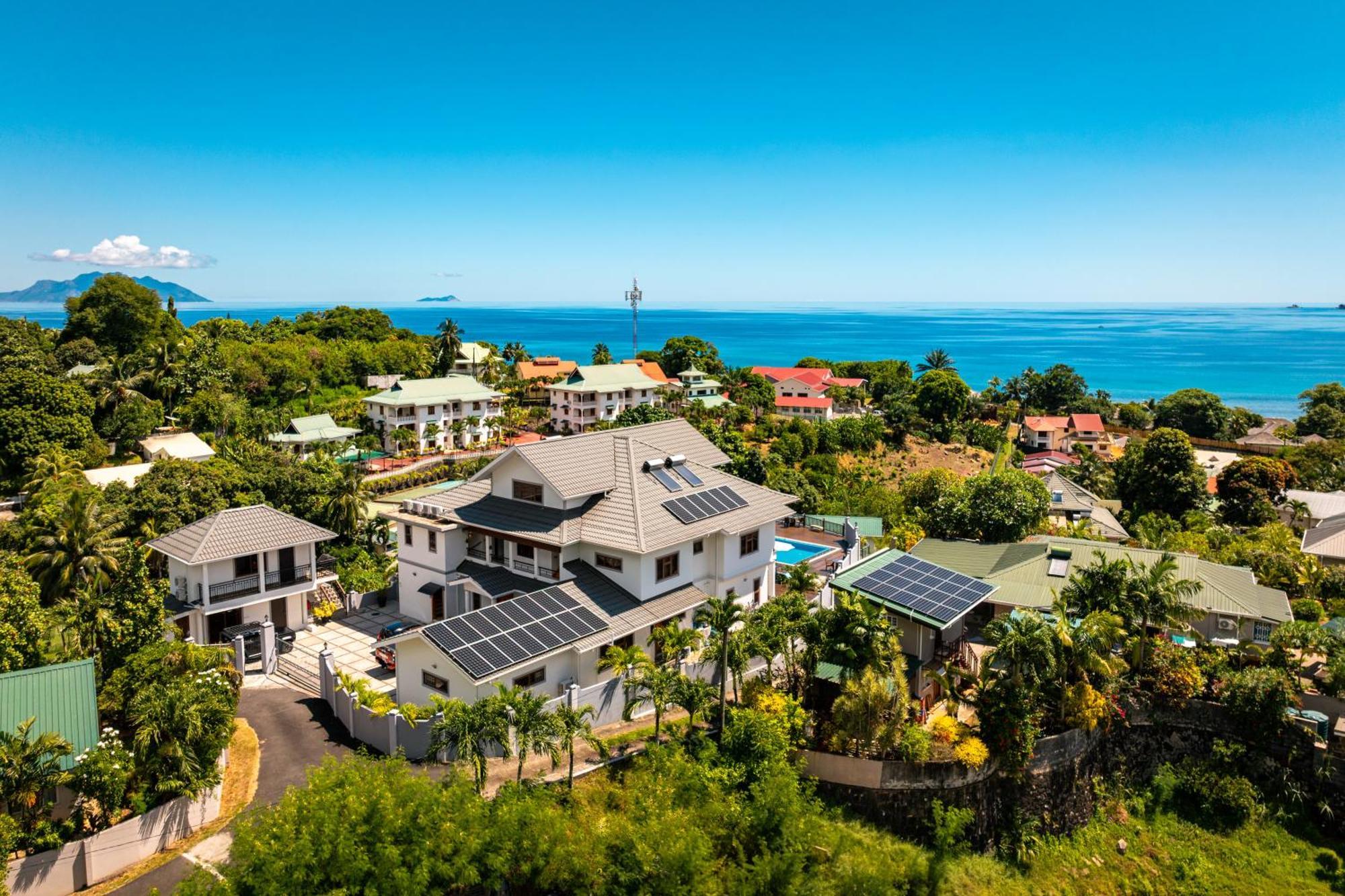 D'Offay Seaview Apartments Beau Vallon  Buitenkant foto