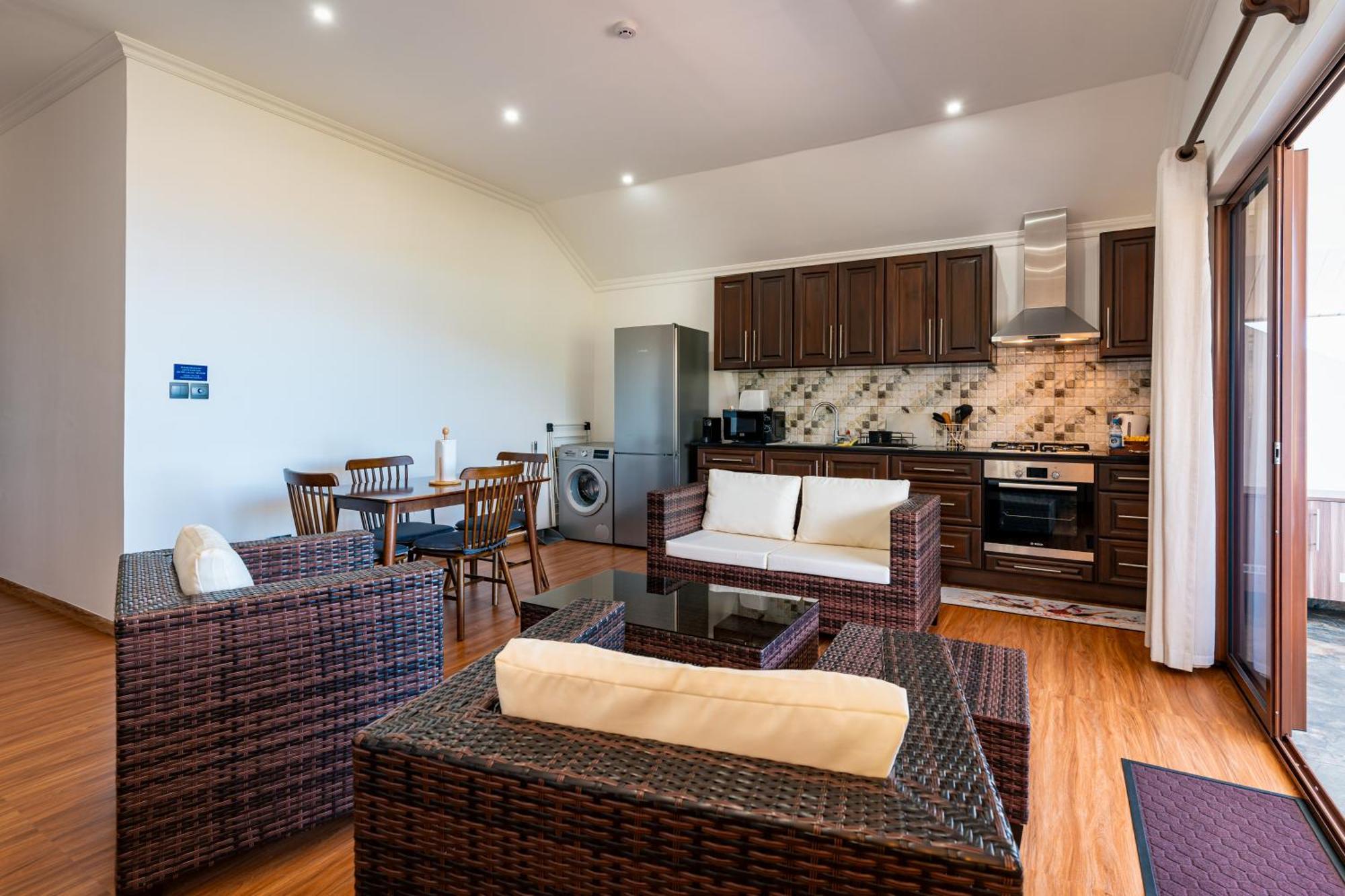 D'Offay Seaview Apartments Beau Vallon  Buitenkant foto